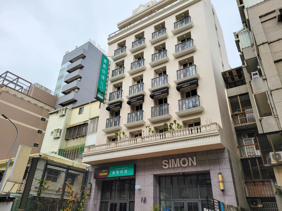 Check Inn Express Taichung Yizhong Экстерьер фото